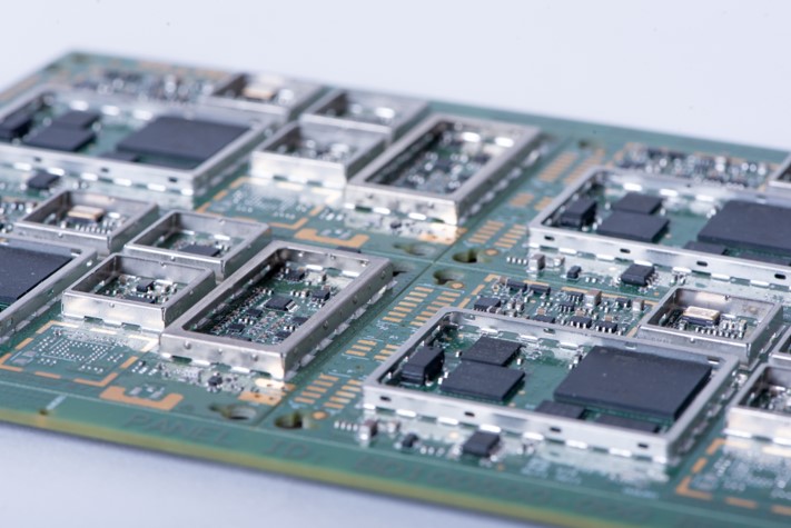  - PCBA Manufacturing: Use Surface Mount PCB to enhance high frequency part performance